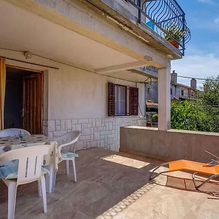 In - Insel Cres 41850 Filozici