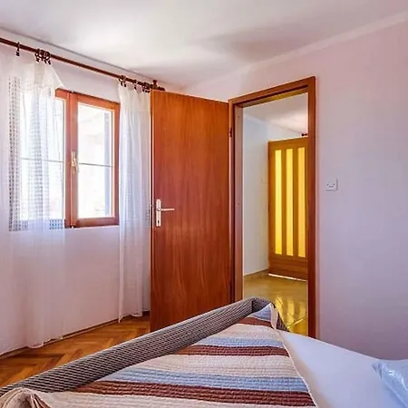 In - Insel Cres 41850 Filozici