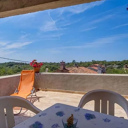 In - Insel Cres 41850 Apartment *